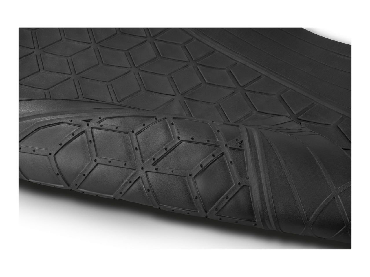 Go to full screen view: Ultimate Speed Car Boot Mat - Image 4