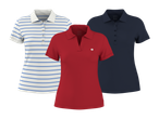 Tri ženske polo majice: prugasta bijelo-plava, crvena i tamnoplava.