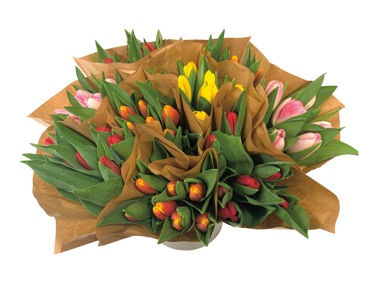Buchete de lalele roșii, galbene, portocalii și roz, învelite în hârtie maro.
