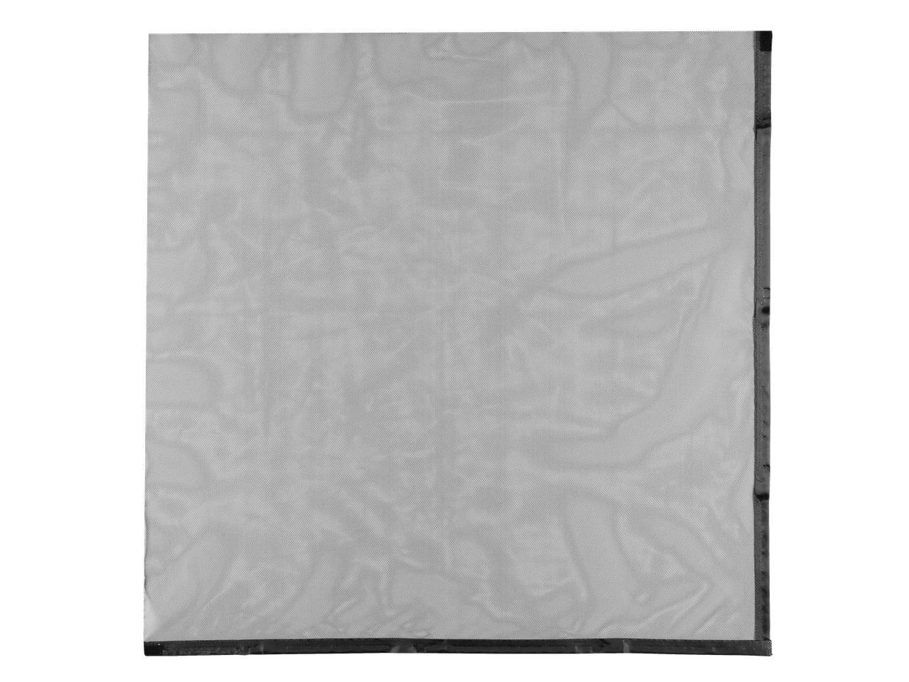 Λευκή σίτα παραθύρου με μαύρες άκρες.