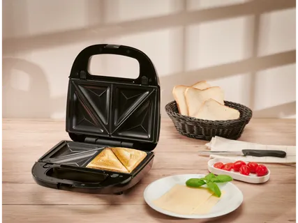 3 az 1-ben szendvicssütő