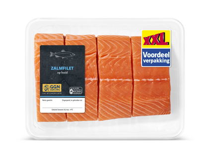 Zalmfilets op huid