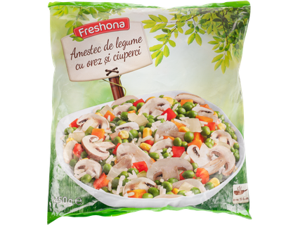 Amestec de legume cu orez și ciuperci