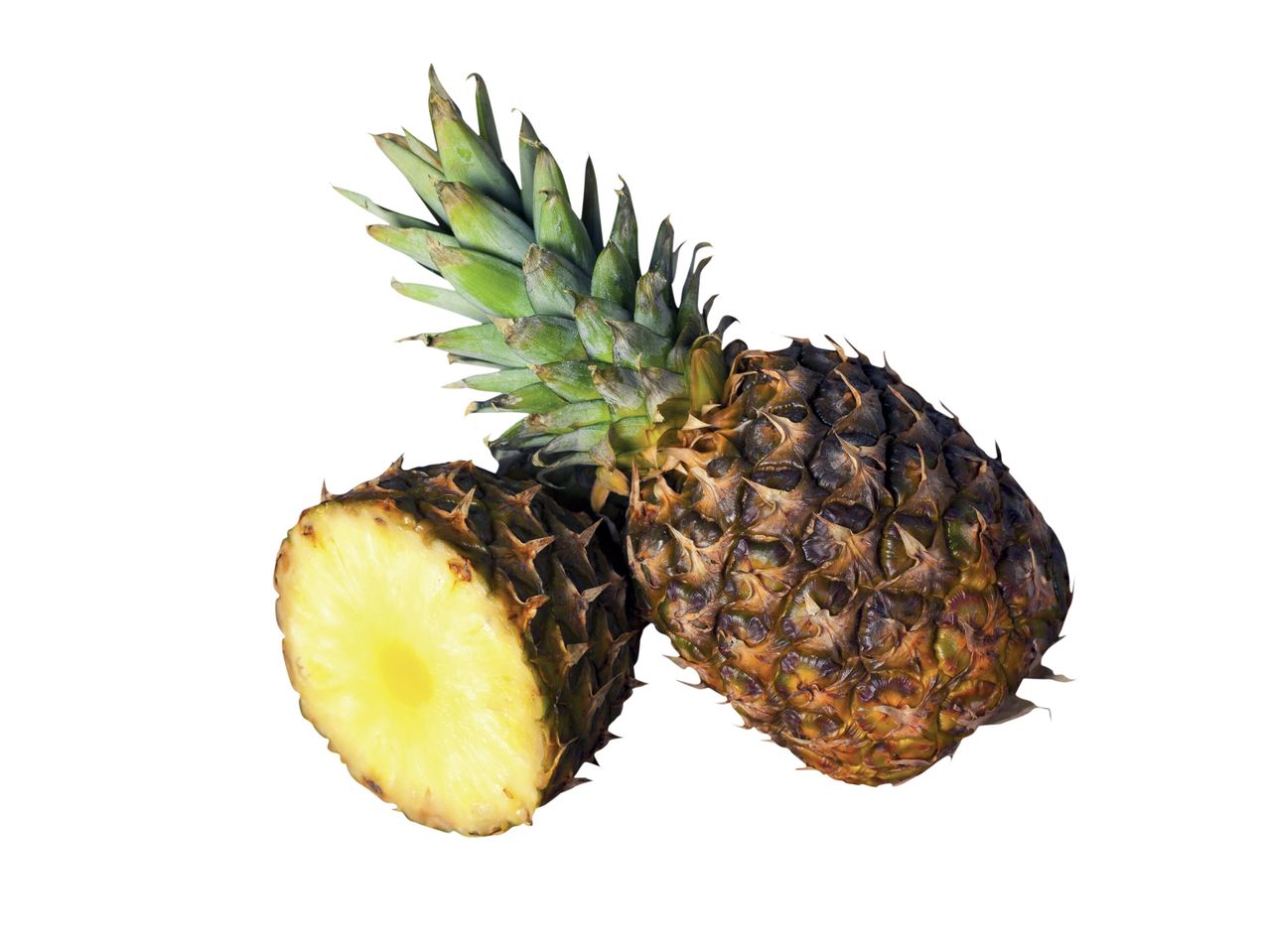 Ananas: întreg și unul tăiat.