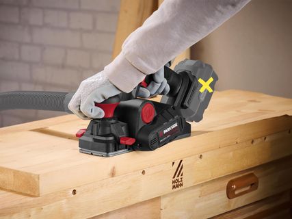 Prémium akkus gyalu