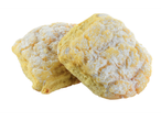Dois doces de limão polvilhados com açúcar de confeiteiro.