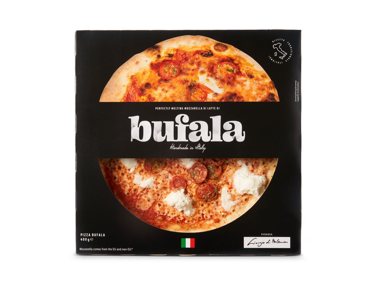 Italiaanse Bufala pizza met mozzarella en pepperoni.