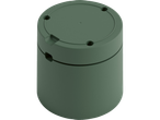 Um recipiente cilíndrico verde-escuro com tampa.