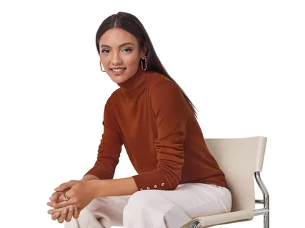 Női finomkötésű pulóver