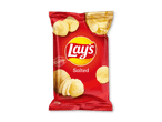 Rød pose med saltede kartoffelchips, med billeder af chips og kartofler.