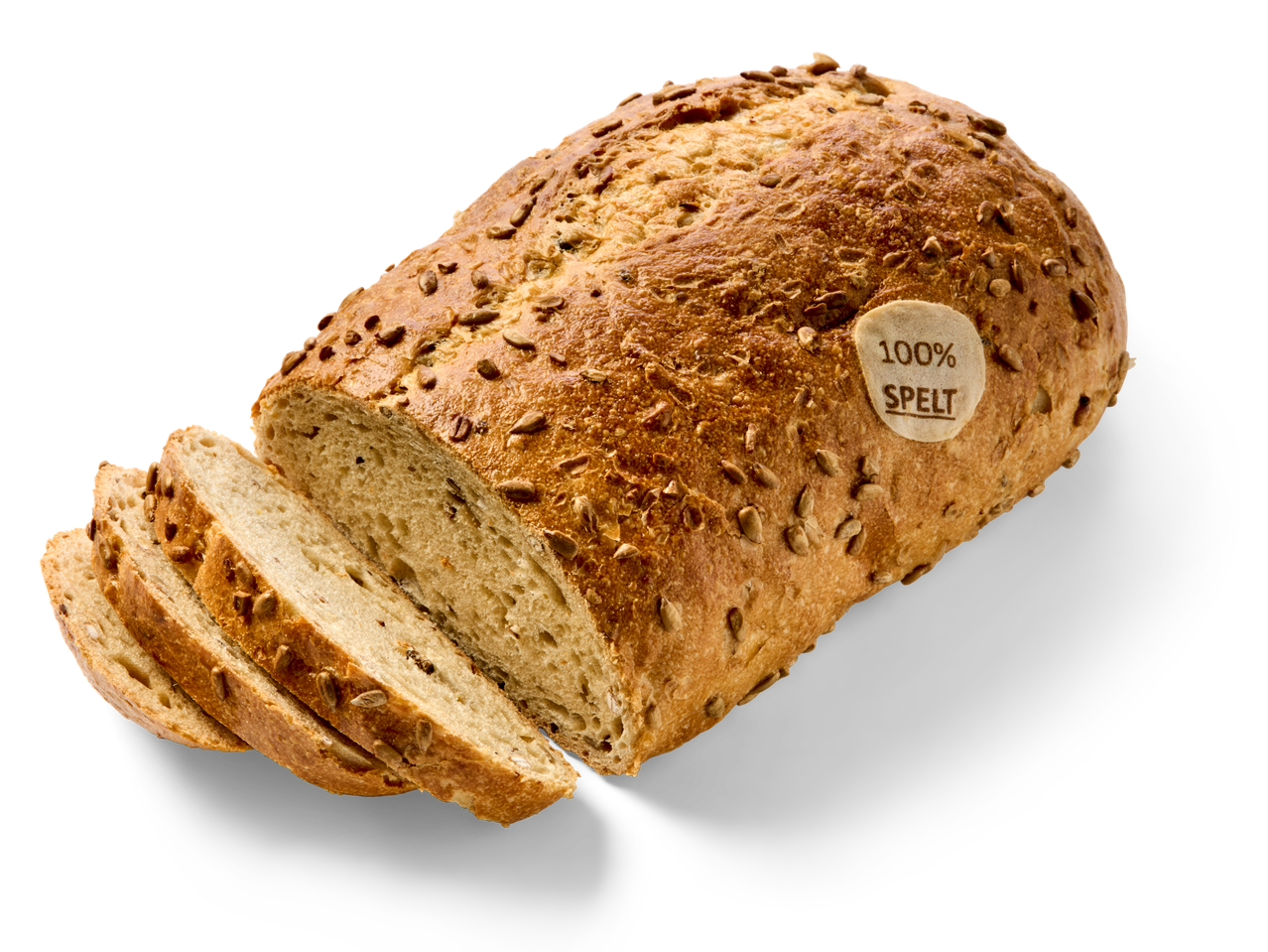 Gesneden speltbrood met zonnebloempitten.
