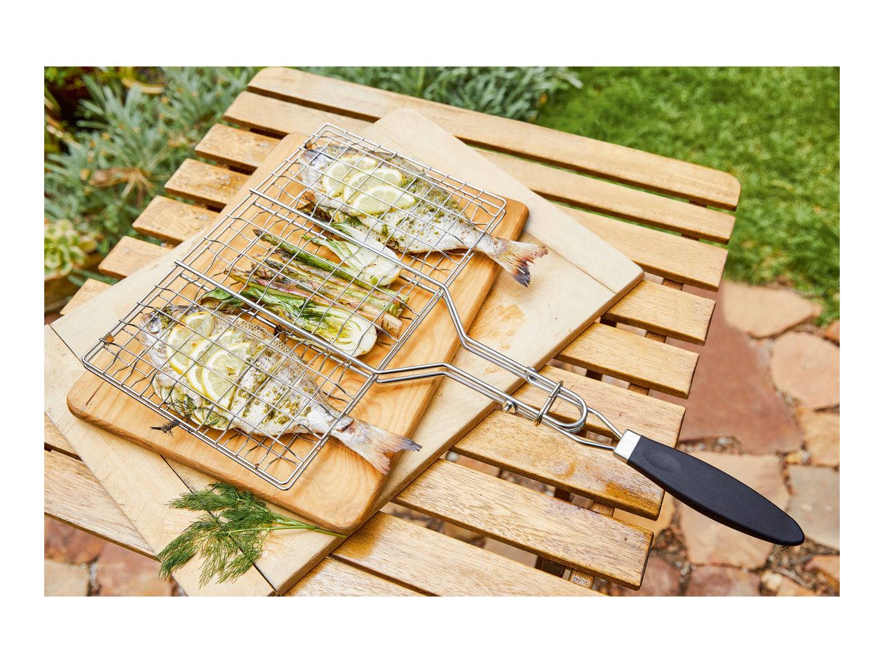 Go to full screen view: Grillmeister BBQ Basket - Image 11