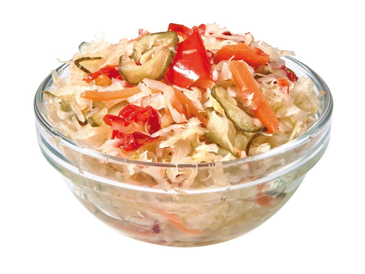 Káposztasaláta sárgarépával és uborkával.