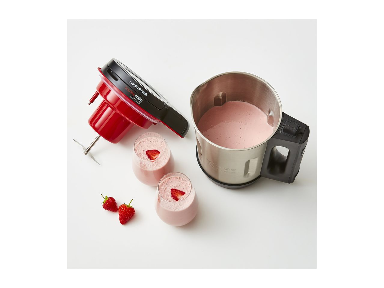 Morphy Richards Saute & Soup Compact with strawberry milkshakes and fresh strawberries