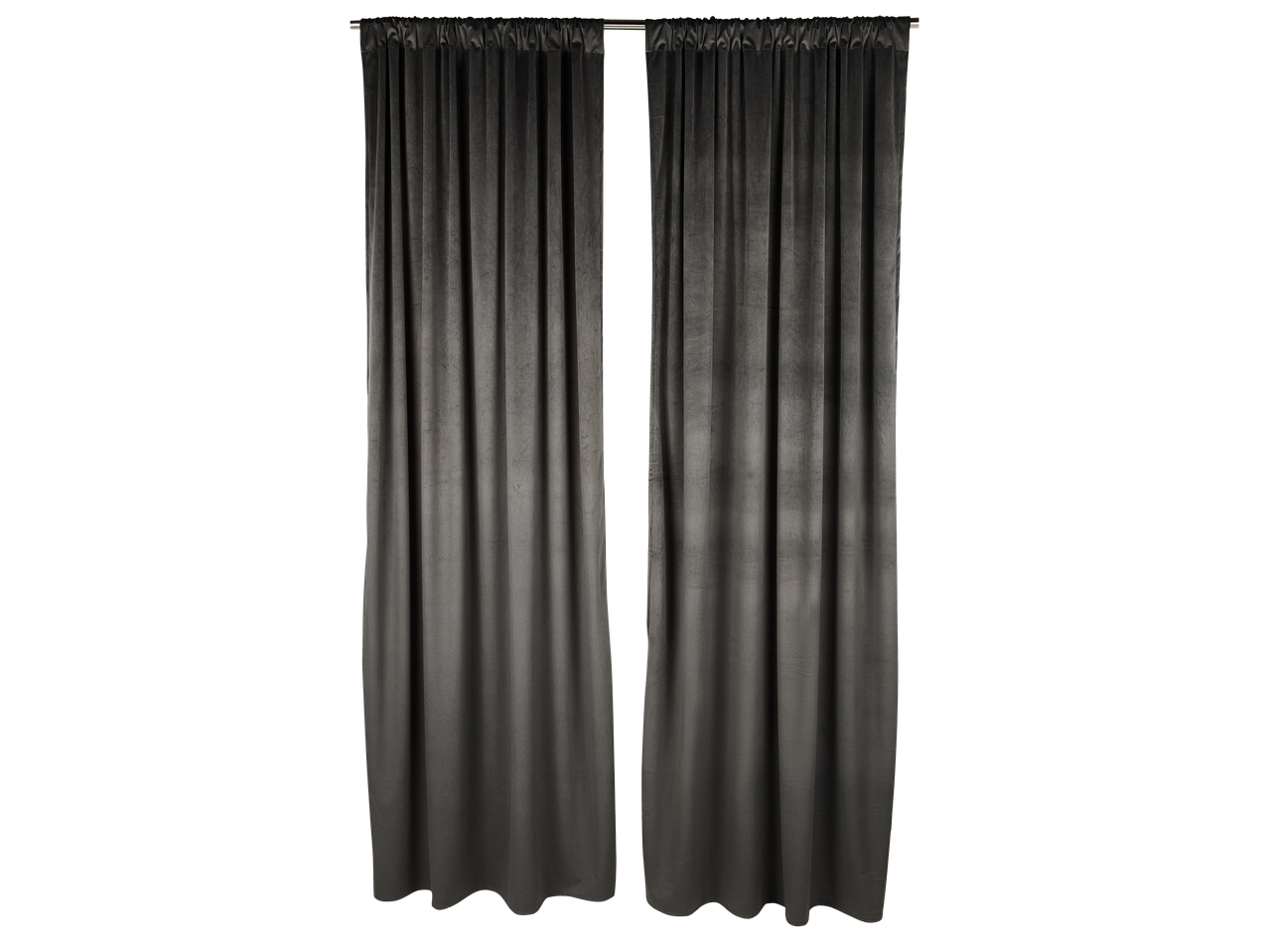 Две тъмносиви кадифени завеси, висящи на сребрист корниз.