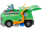 Figurine PAW PATROL Rocky dans un camion de recyclage vert.