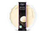 Witte chocolademousse in een doorzichtige verpakking, met een Fairtrade-logo en 400g.