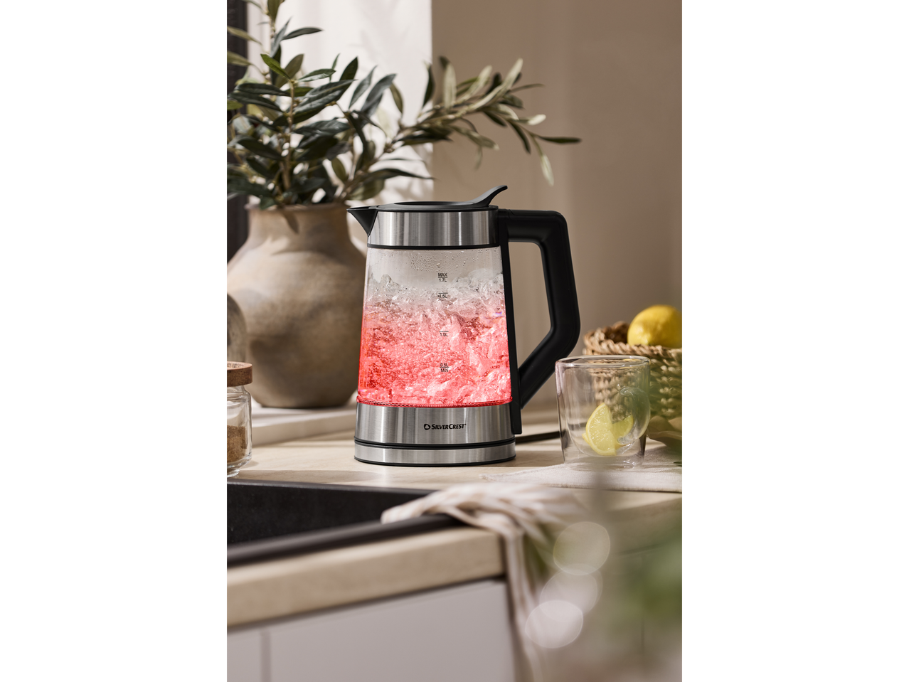 SILVERCREST® Premium Digital Glass Kettle with red illuminated water and ice cubes