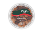 Alesto Macadamia notenmix, gezouten, met Nutri-Score C, in een doorzichtige plastic beker.