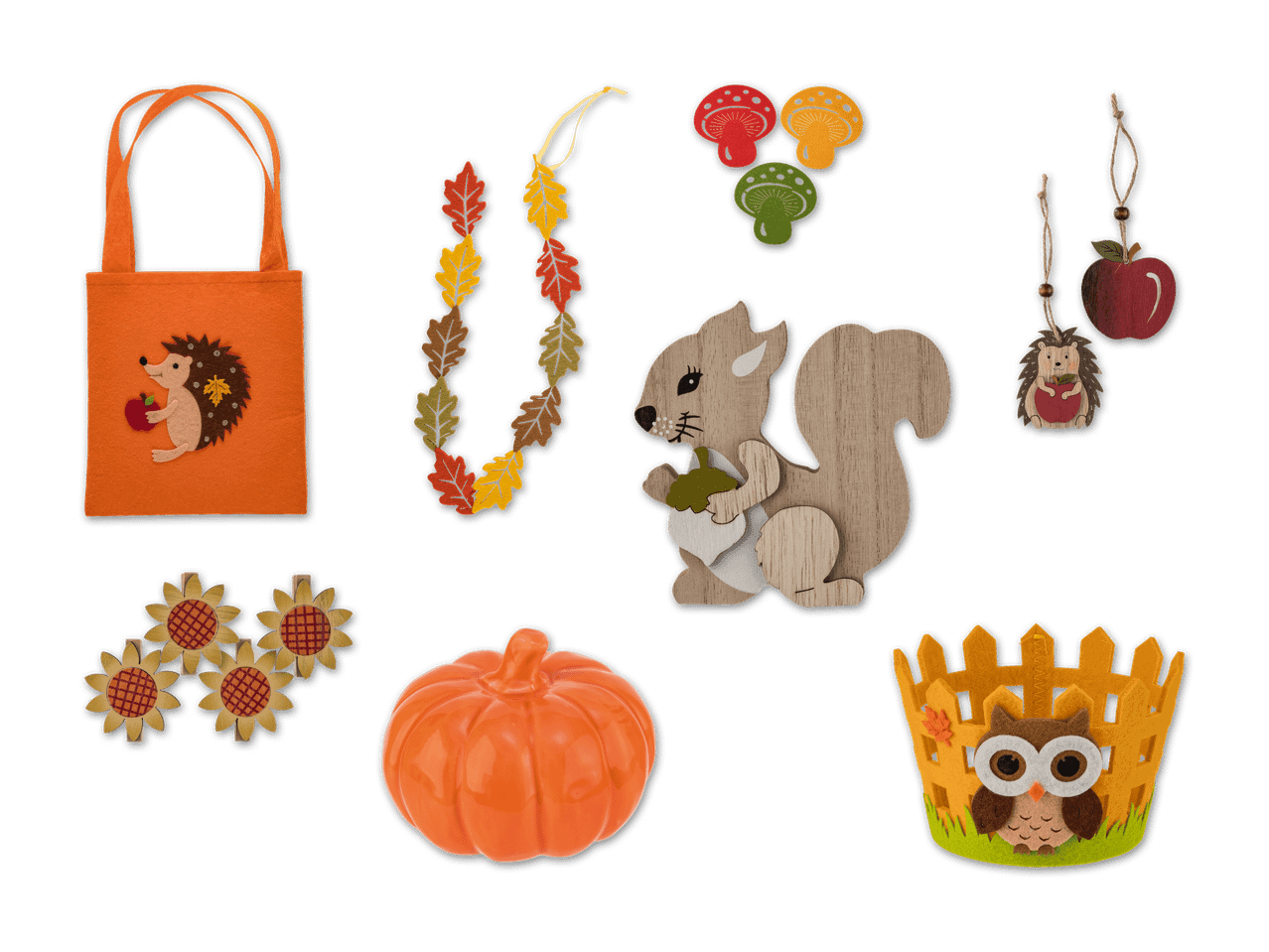 Eine Sammlung von Herbst- und Halloween-Dekorationen, darunter eine Tasche, Blättergirlande, Pilze, Eichhörnchen, Igel, Äpfel, Sonnenblumen, Kürbis und Eule.
