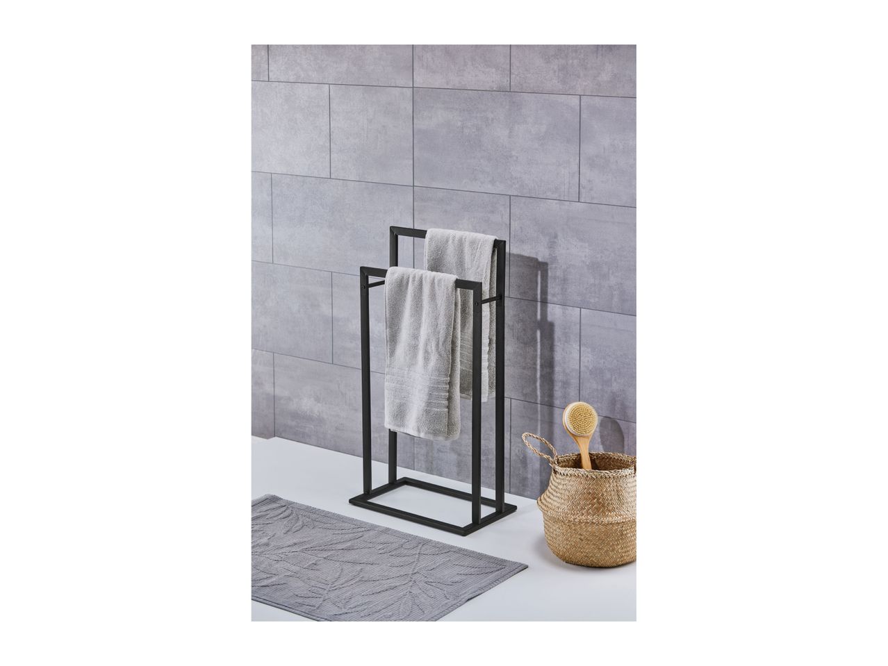 Go to full screen view: Livarno Home Towel Ladder/​Towel Holder - Image 5