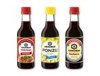 Tre flasker sojasauce: Teriyaki marinade, Ponzu med citron og naturligt brygget sojasauce.