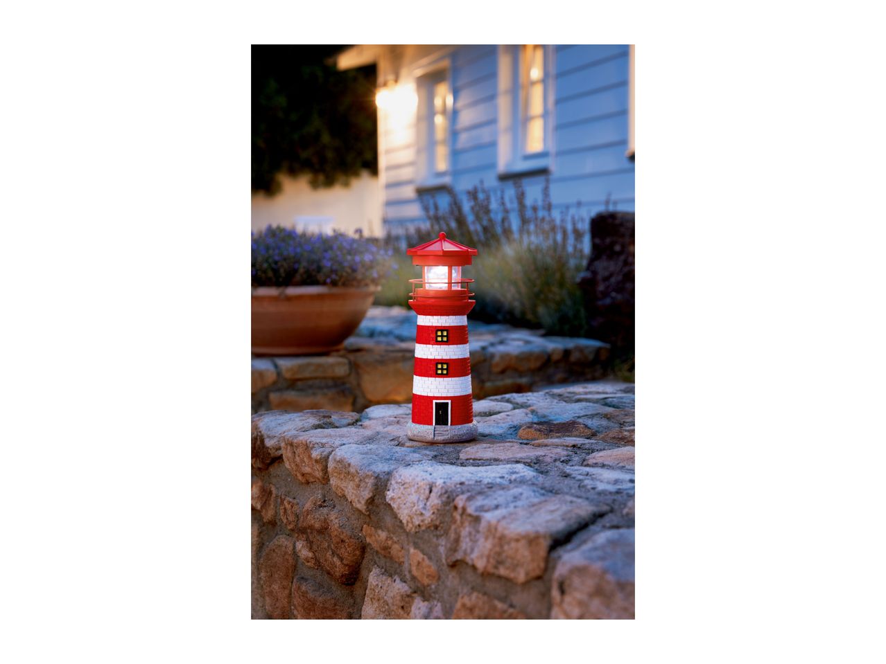 Go to full screen view: Livarno Home Decorative Solar-Powered Light - Lighthouse - Image 4