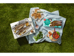 Ocean Sea regenboogforel, broccoli en tomaten op een picknick.