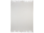 Um cachecol branco simples com franjas em ambas as extremidades.