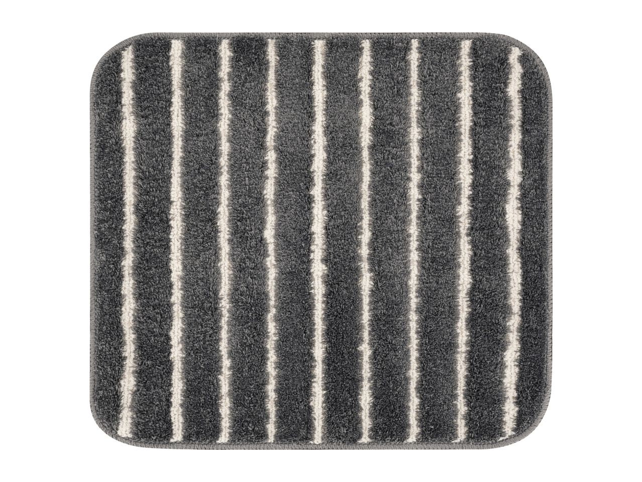 Grey striped bath mat with rounded corners