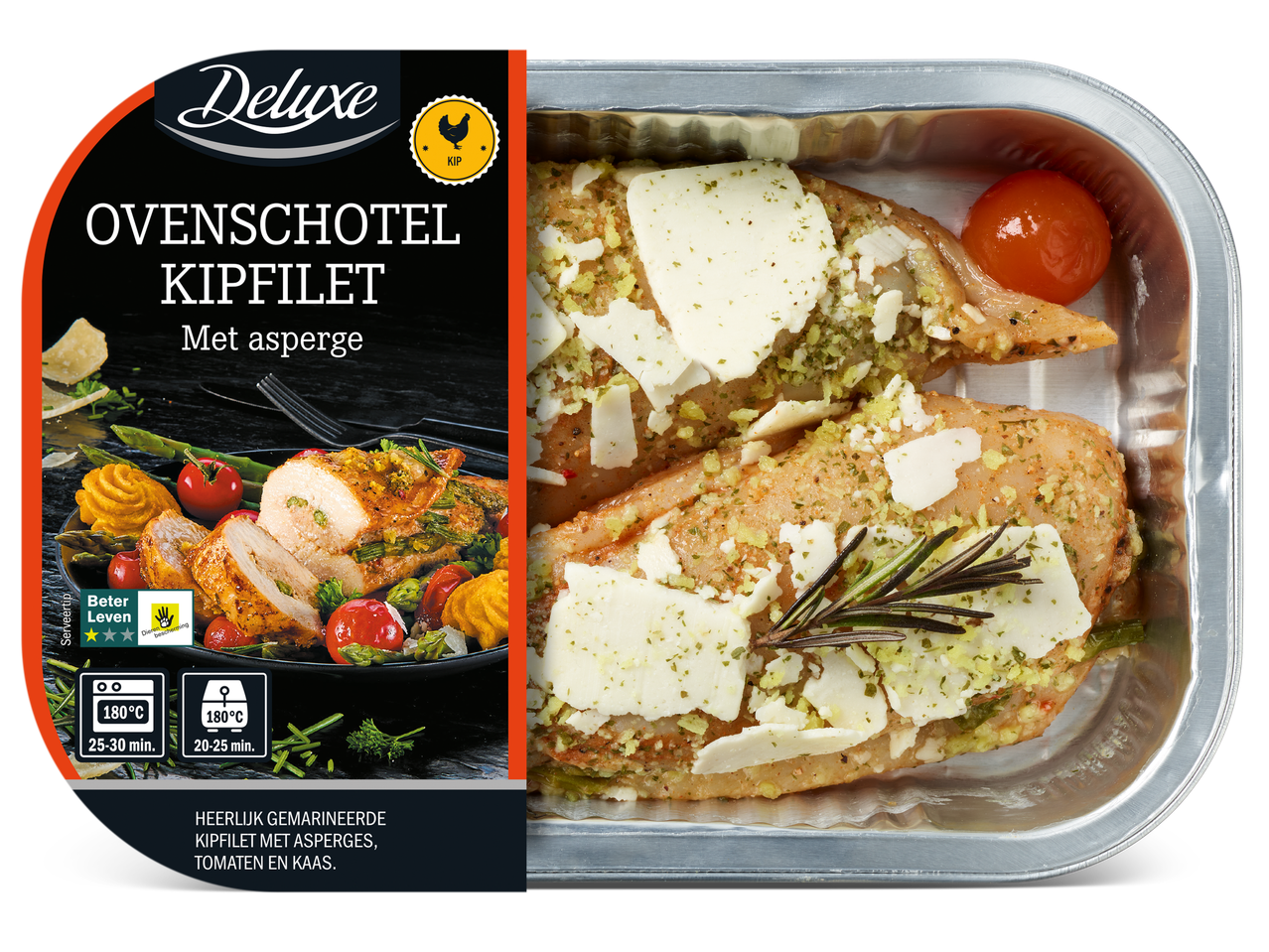 Deluxe Ovenschotel Kipfilet met asperges, tomaten en kaas, klaar om te bakken.