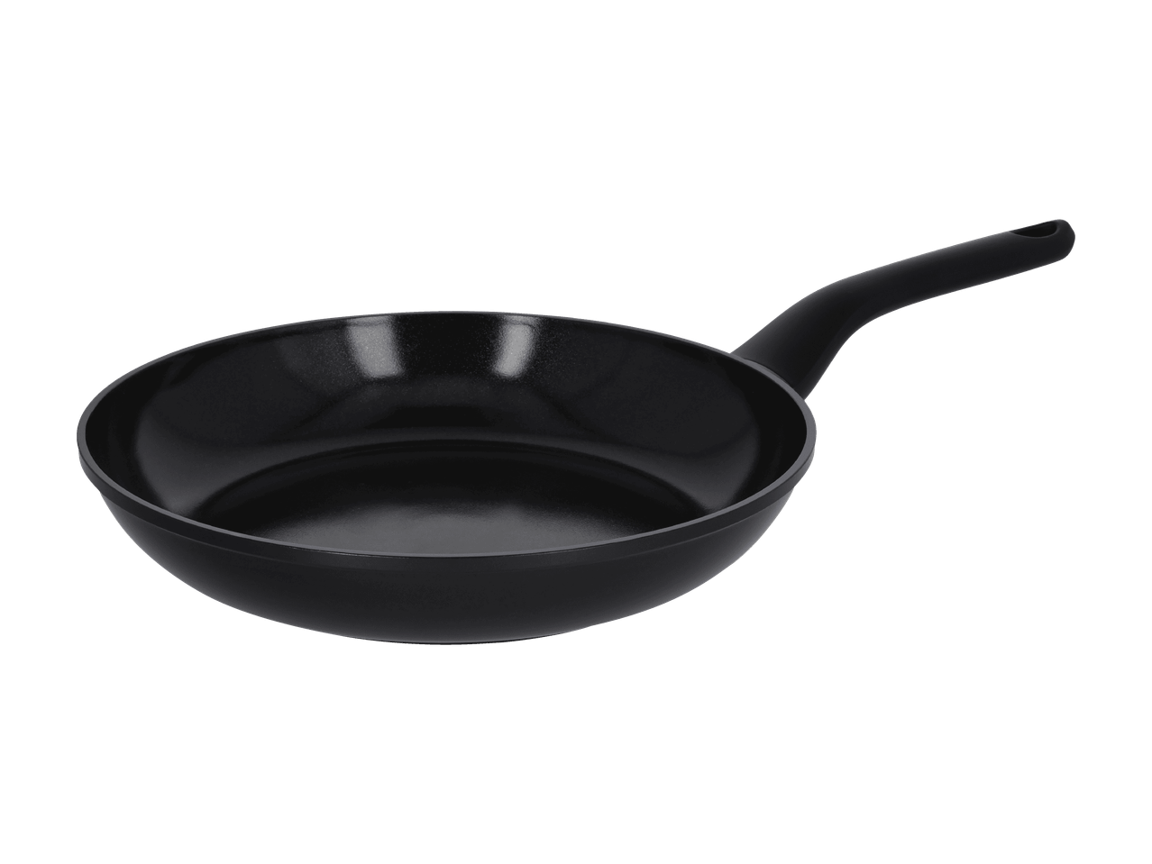 Schwarze Aluminiumpfanne mit Antihaftbeschichtung.