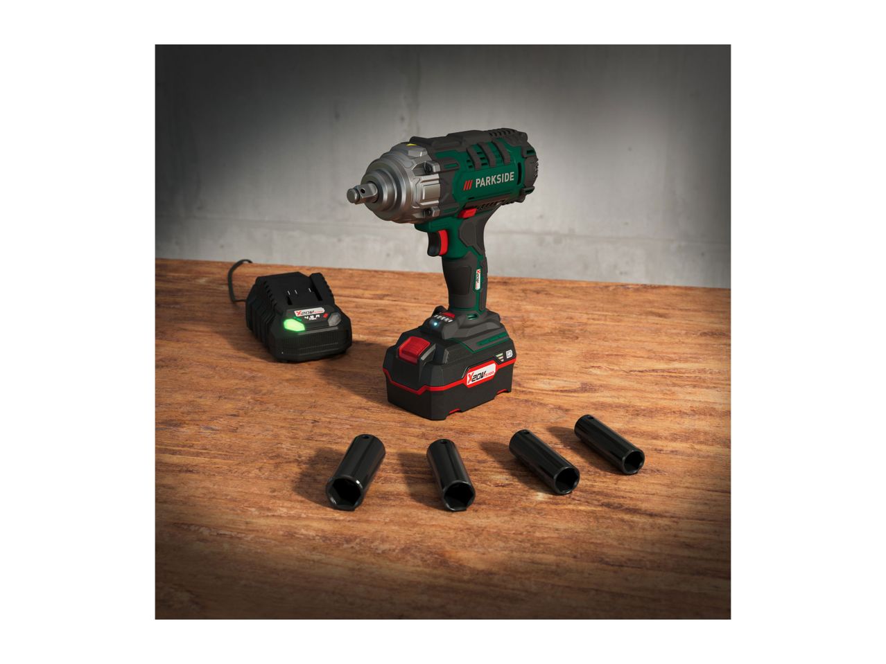 Go to full screen view: Parkside 20V Cordless Vehicle Impact Wrench - Image 11