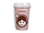 Matilde Milkshake Kakao i en kop med sugerør