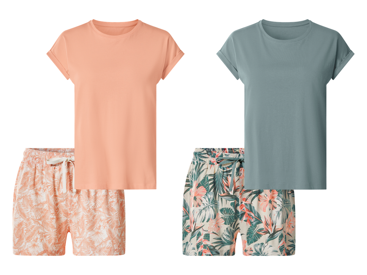 Dva kompleta pidžama: jedan s majicom boje breskve i kratkim hlačama s uzorkom lišća, drugi s plavom majicom i kratkim hlačama s tropskim uzorkom.