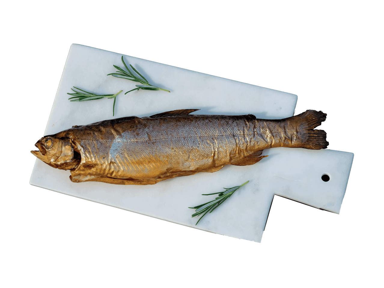 Geräucherter Fisch mit Rosmarin auf einem weißen Schneidebrett