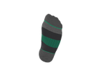 Siva sportska čarapa sa zelenim prugama