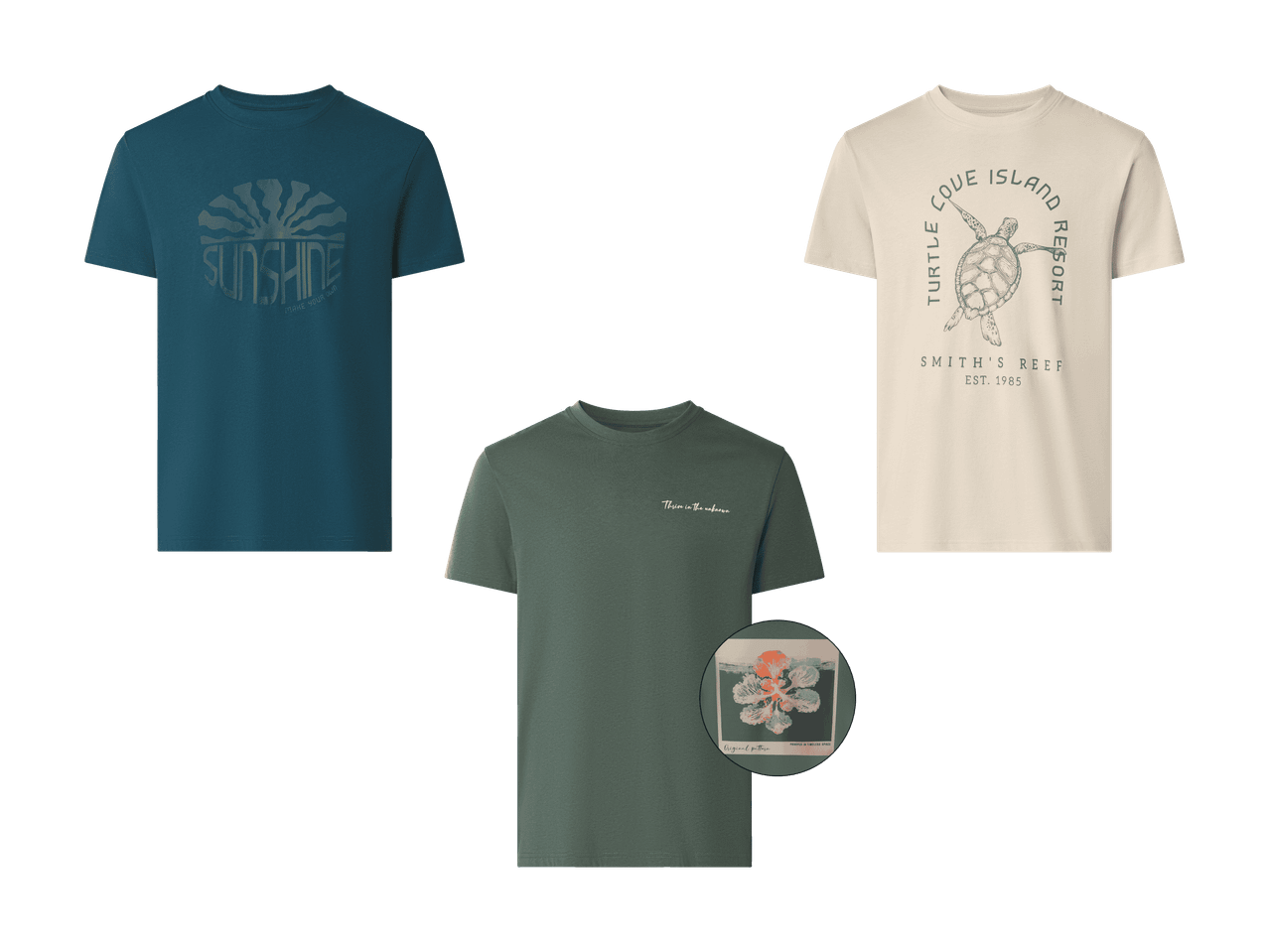 Tre magliette da uomo in diversi colori con stampe grafiche: sole, tartaruga e testo.