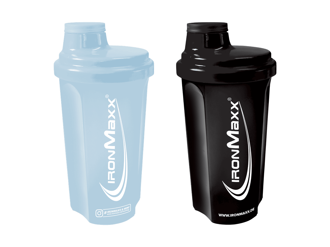 Zwei IronMaxx Shaker, einer hellblau und einer schwarz, auf schwarzem Hintergrund.