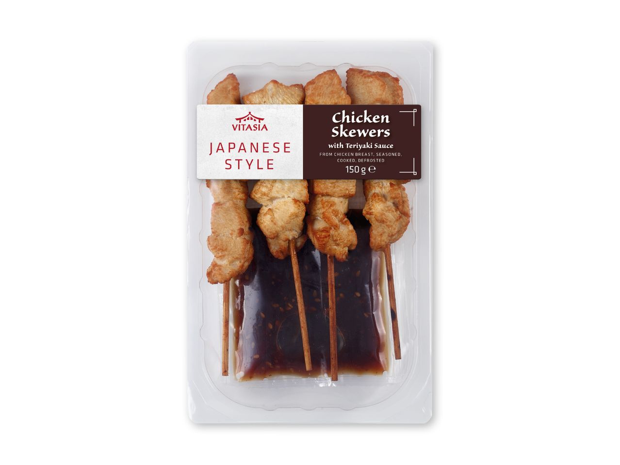 Fire kyllingespyd i japansk stil med teriyakisauce i en klar plastbakke.