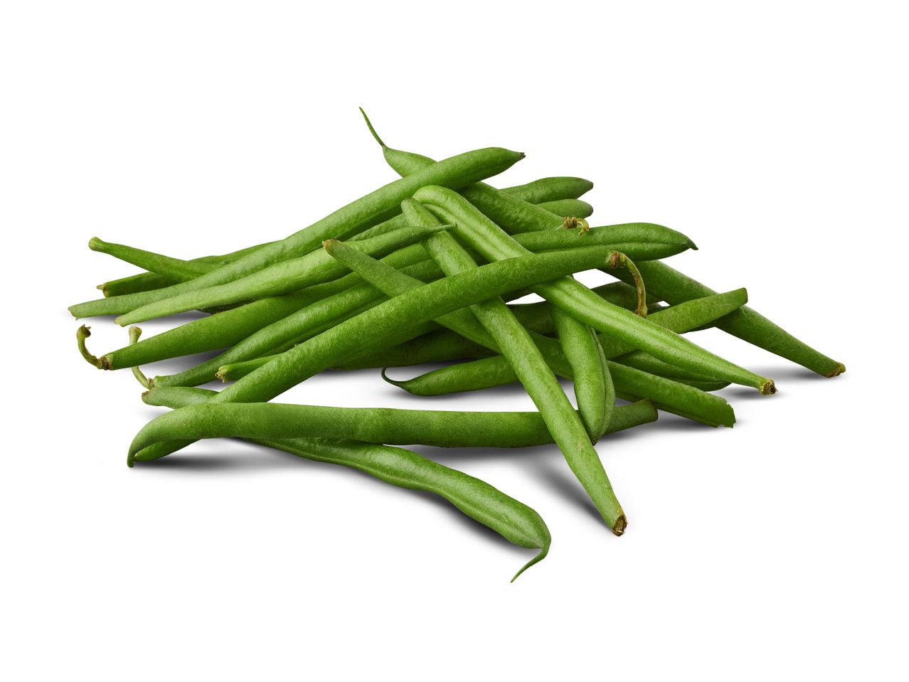 A pile of fresh green beans on a white background.