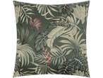 Almofada com padrão de folhas tropicais.