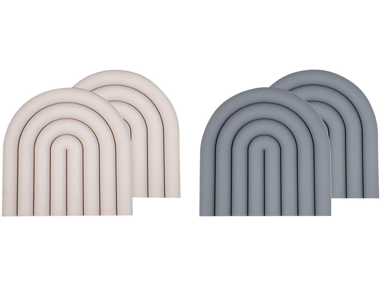 Två uppsättningar silikonunderlägg i regnbågsform, beige och grå.