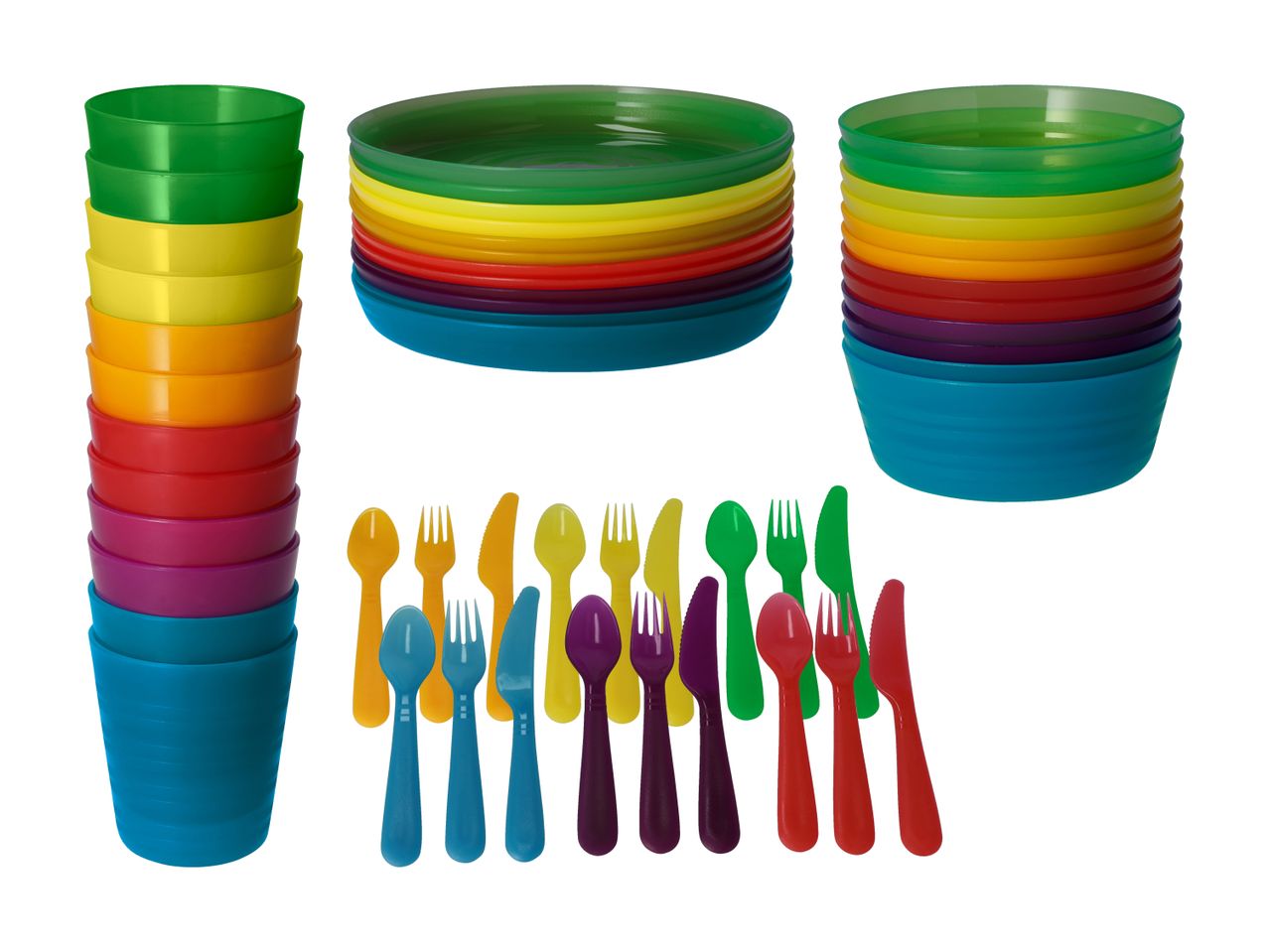 Set di ciotole e bicchieri color arcobaleno impilati.