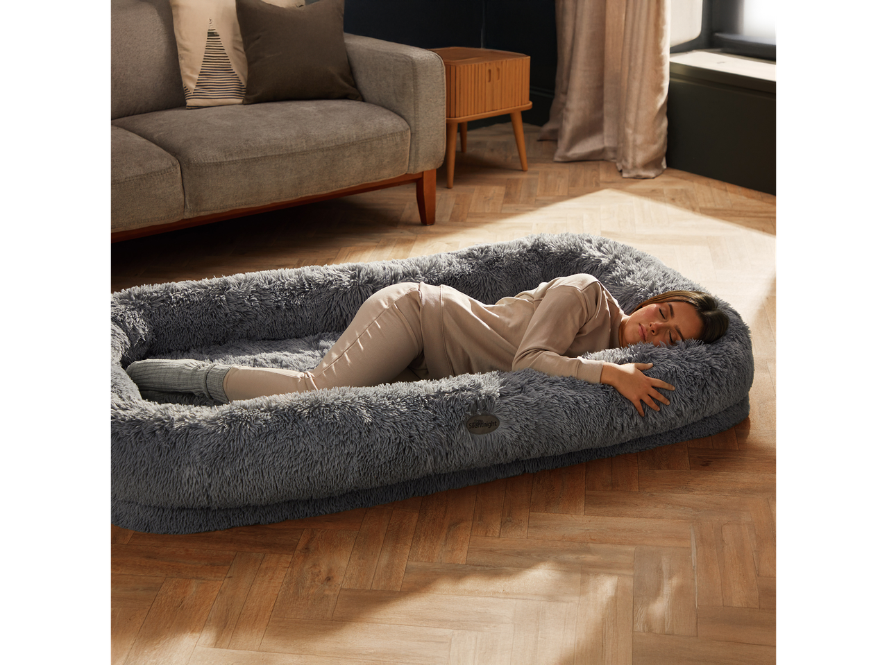 Go to full screen view: Human Pet Bed - Image 4