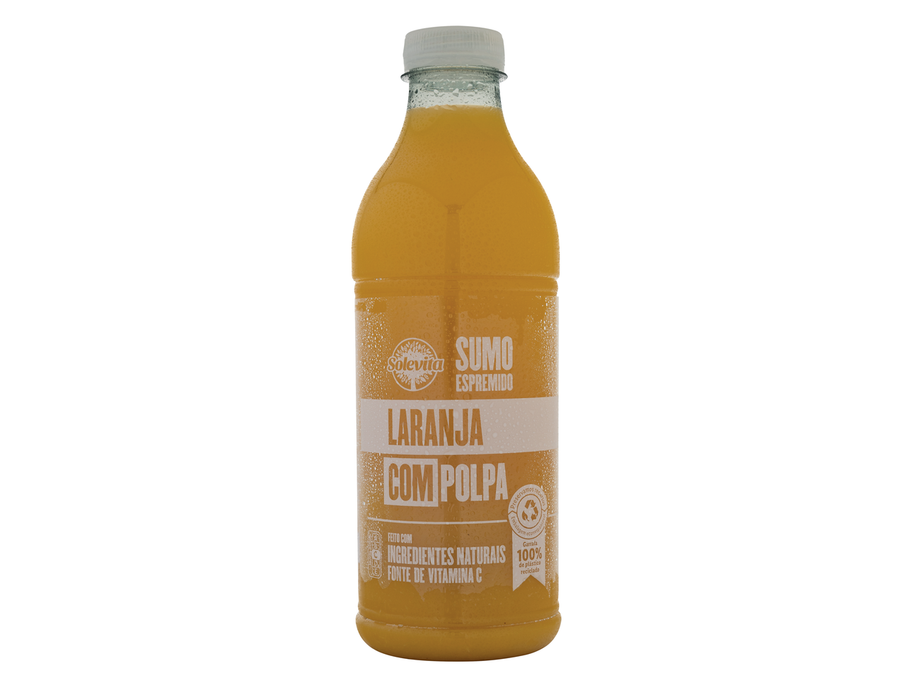 Suco de laranja Solevita com polpa, espremido, em garrafa de plástico.