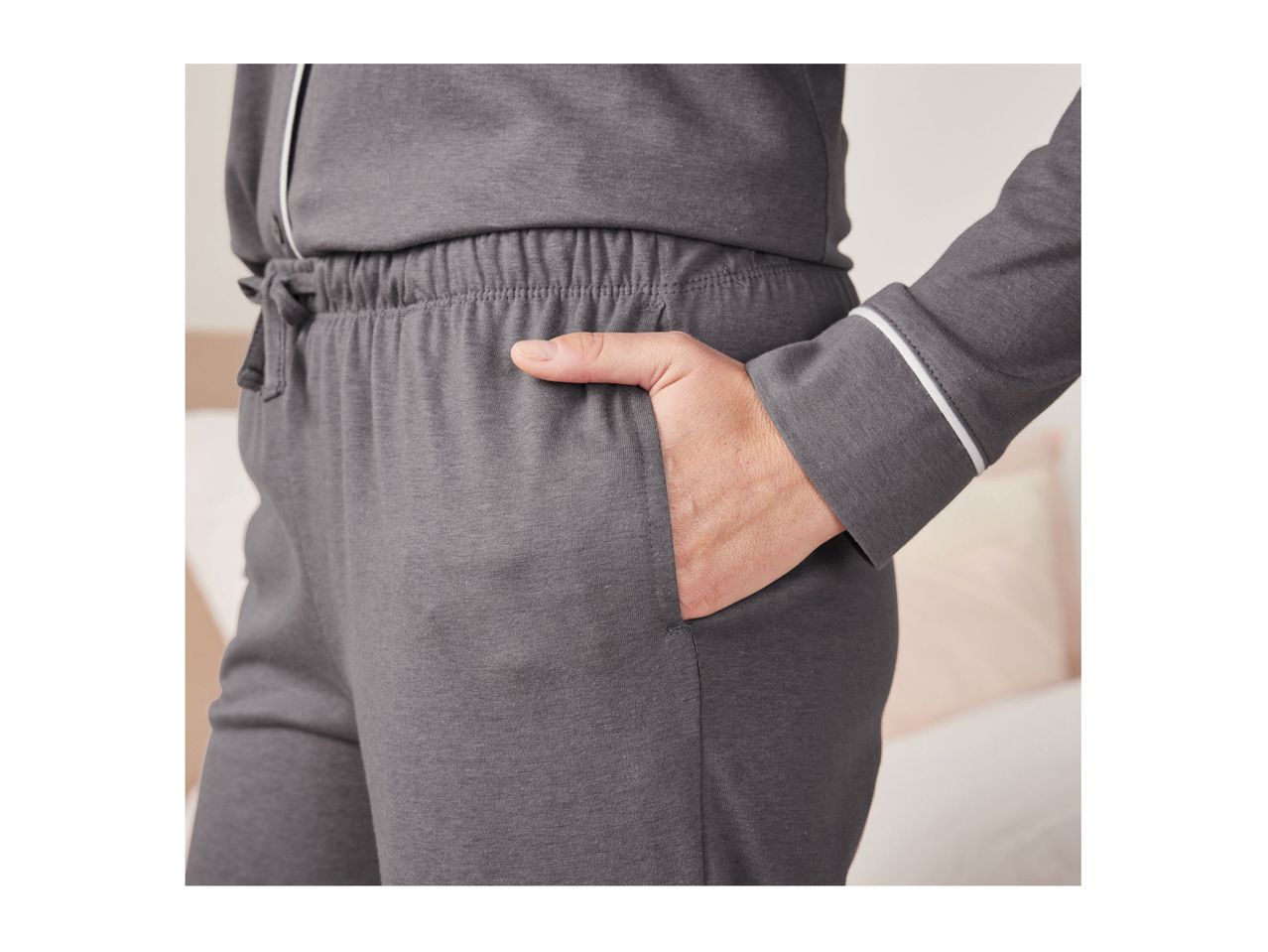 Go to full screen view: Esmara Ladies' Pyjamas - Grey - Image 4