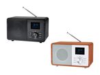 To digitale radioer, en sort og en træfarvet, med skærme, der viser '06 43' og 'David Guetta & B'.