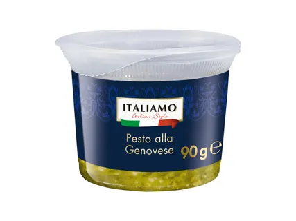 Friss bazsalikomos pesto