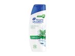 Μπουκάλι σαμπουάν Head & Shoulders Menthol Fresh κατά της πιτυρίδας.
